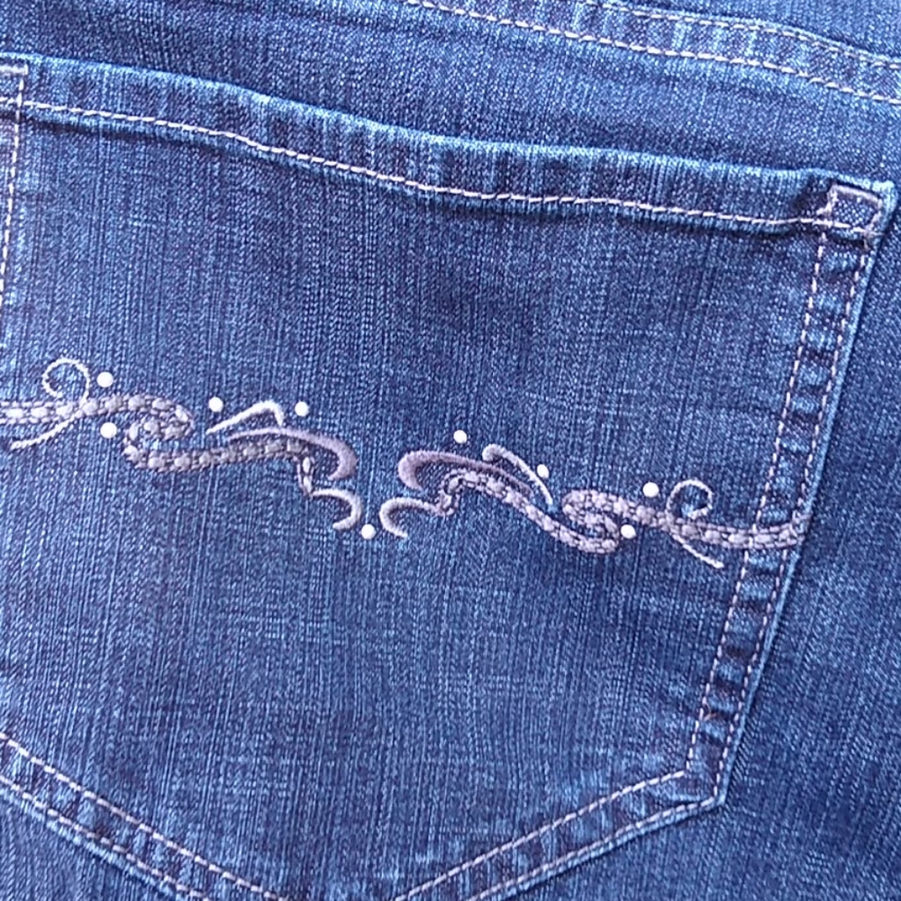 Lee Riders - Picture 5 of 7